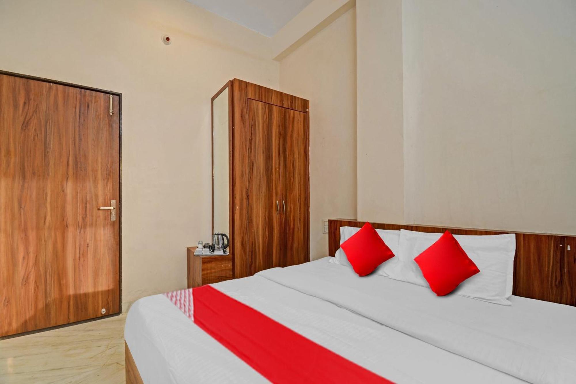 Hotel O Silver Valley Udaipur Kültér fotó